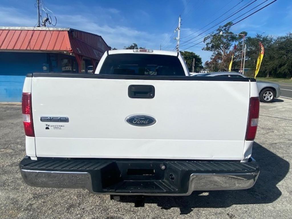 2005 Ford F-150 XLT photo 5