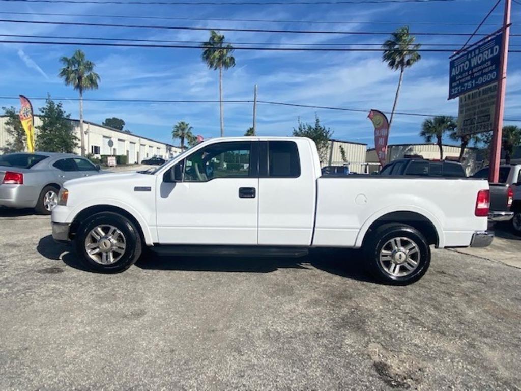 2005 Ford F-150 XLT photo 3