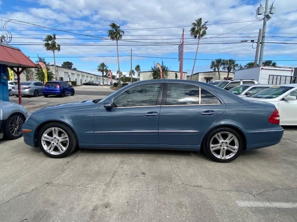 2005 Mercedes-Benz E-Class E500 photo 3