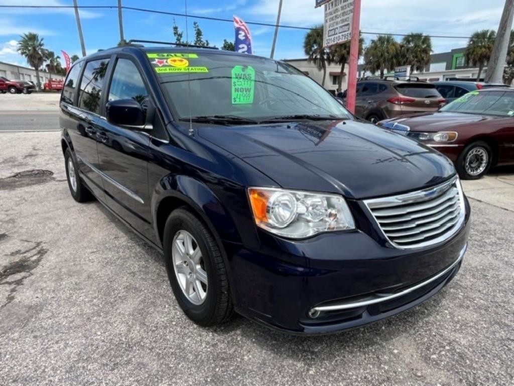 2012 Chrysler Town & Country