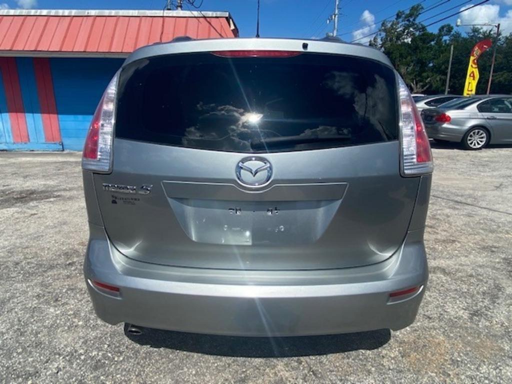 2010 Mazda MAZDA5 Touring photo 5