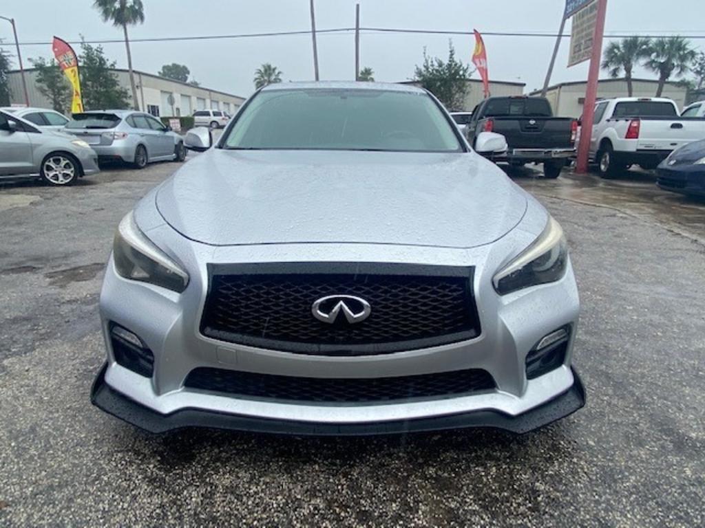 2017 INFINITI Q50 Signature Edition photo 2