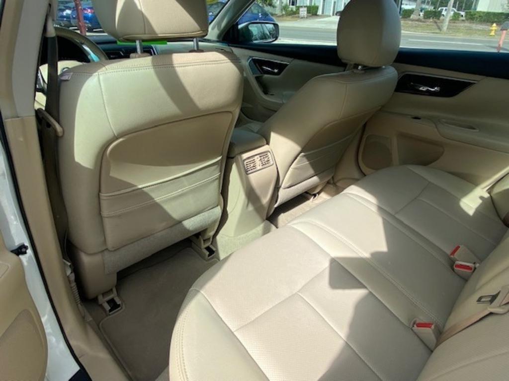 2013 Nissan Altima Sedan Base photo 12