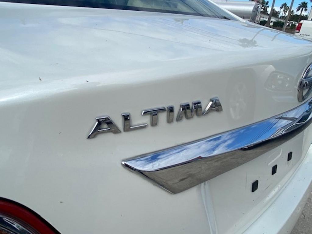 2013 Nissan Altima Sedan Base photo 6