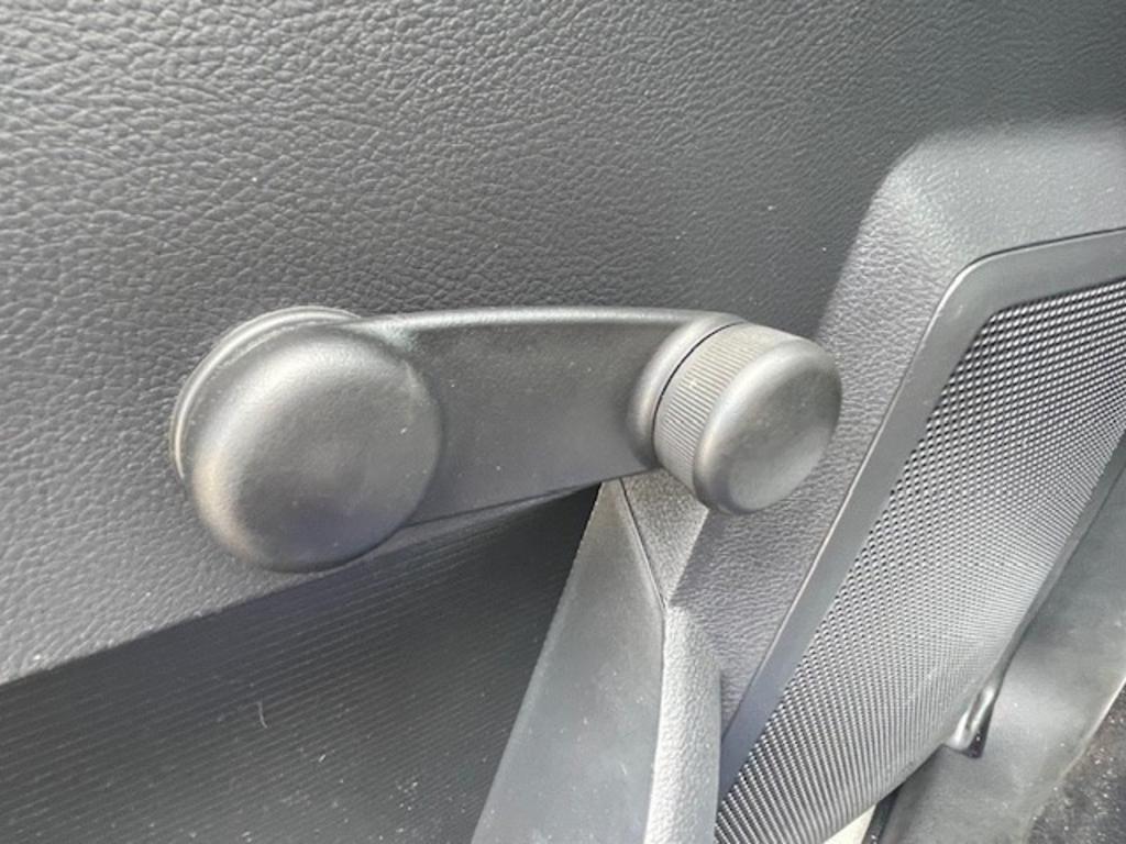 2010 RAM Ram 2500 Pickup ST - Photo 12