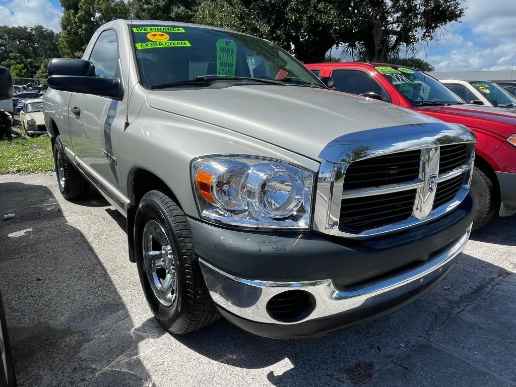 2008 Dodge Ram 1500 Pickup ST